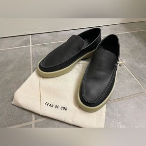 Fear of God the loafer black sz 39 mint